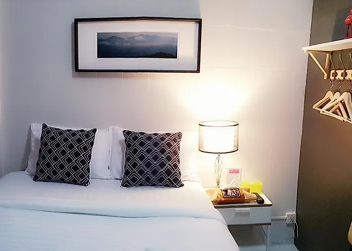 Baan Pinklao * Bangkok