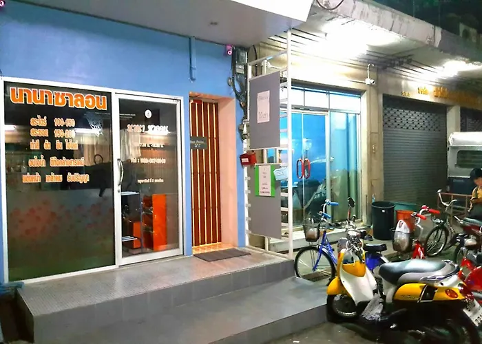 Baan Pinklao *